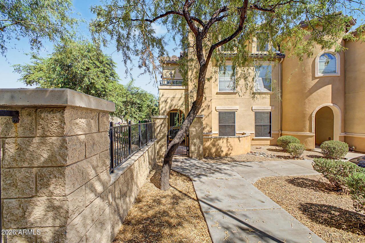 14575 W Mountain View Blvd. #711, Surprise, AZ 85374