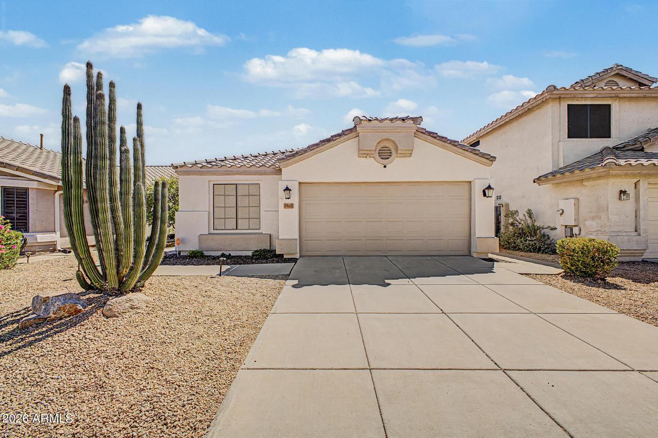 3807 W Runion Dr., Glendale, AZ 85308