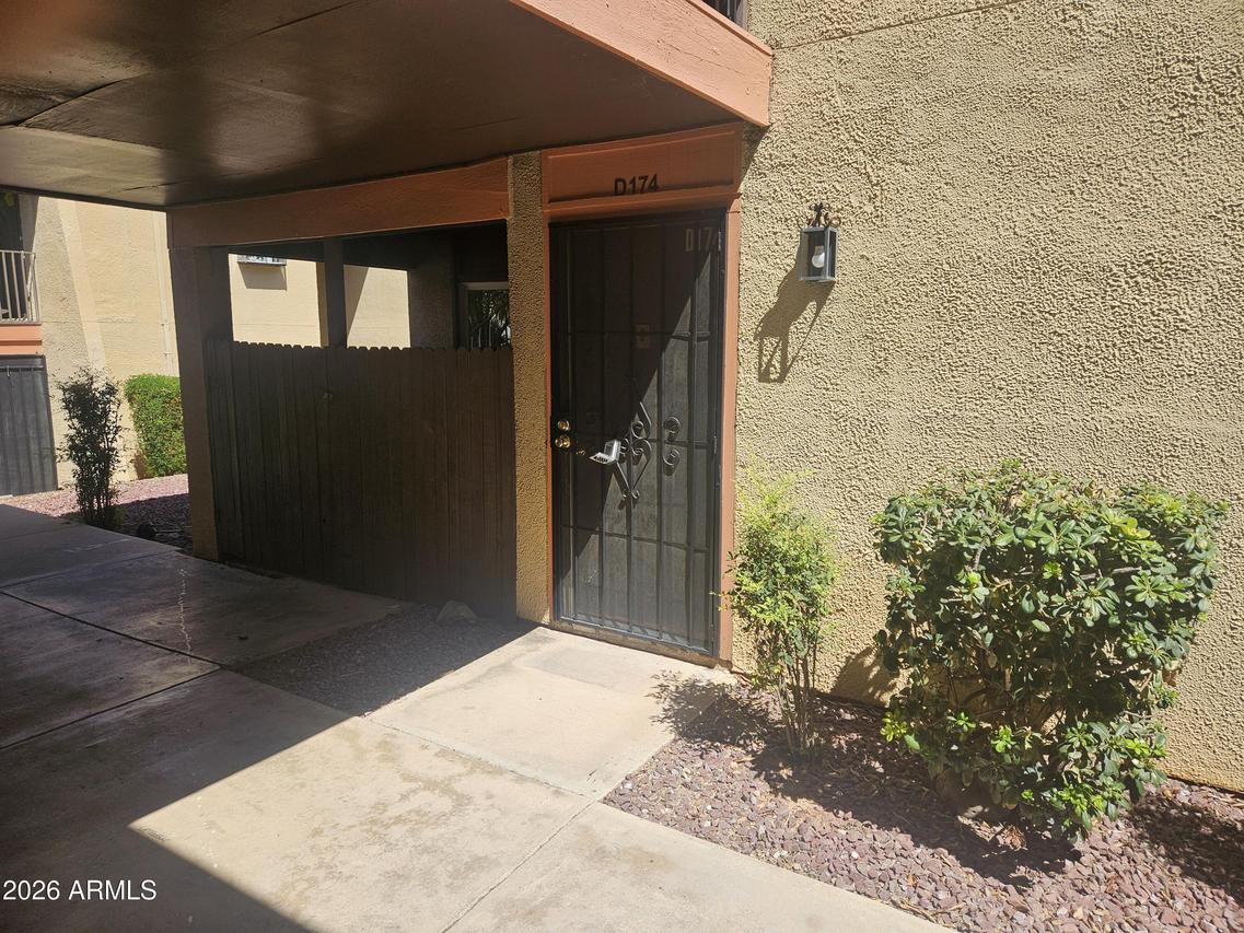 1620 N Wilmot Rd. #D-174, Tucson, AZ 85712