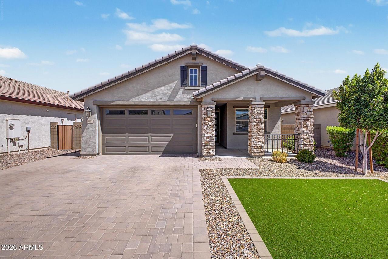 3452 W Dreamy Draw Dr., San Tan Valley, AZ 85144