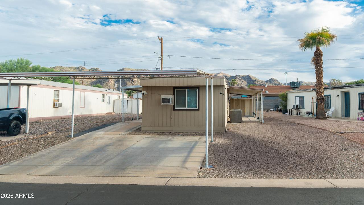 303 E South Mountain Ave. #67, Phoenix, AZ 85042