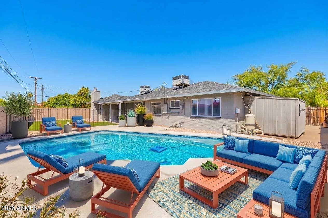 8215 E Cambridge Ave., Scottsdale, AZ 85257