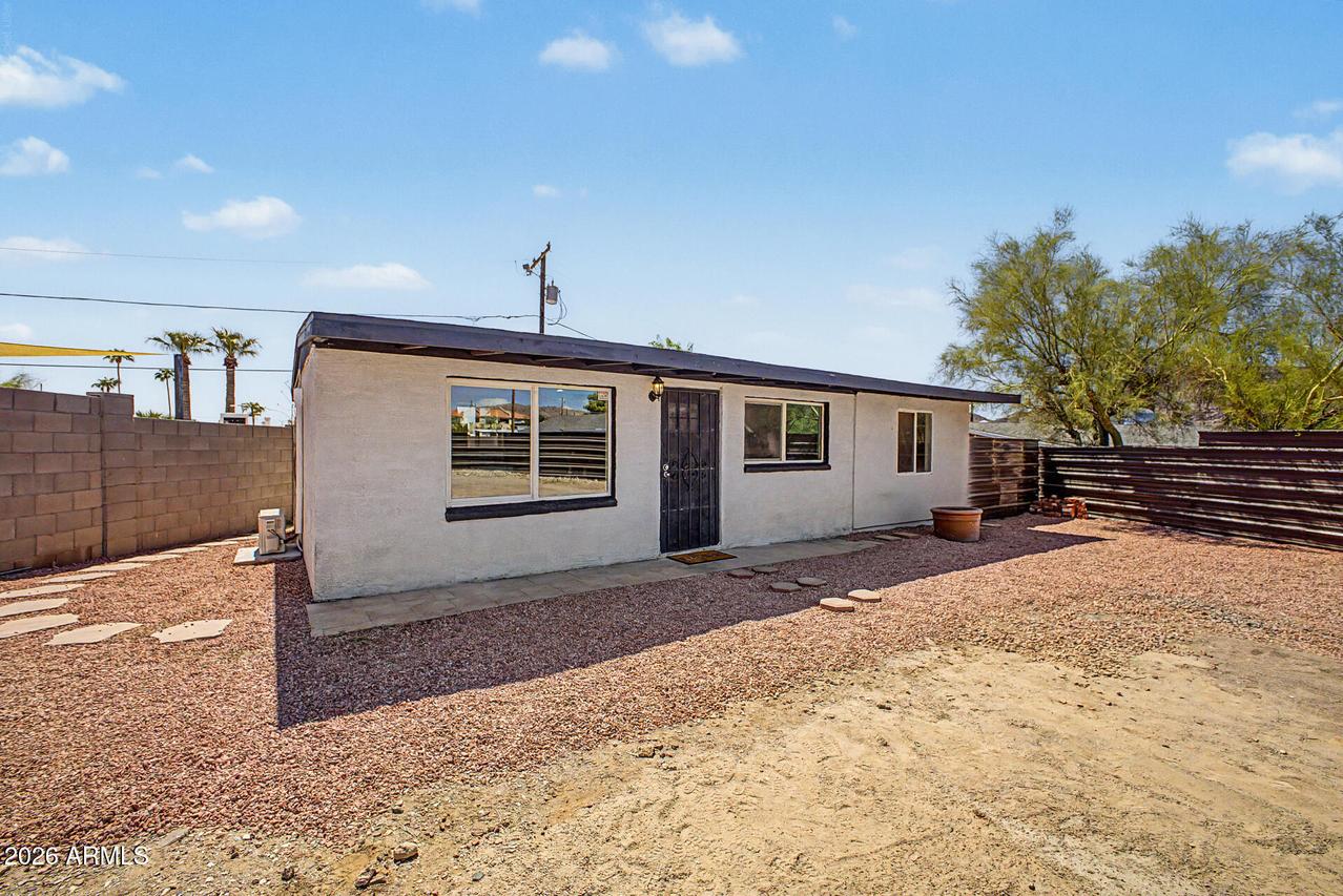 1535 E Christy Dr., Phoenix, AZ 85020