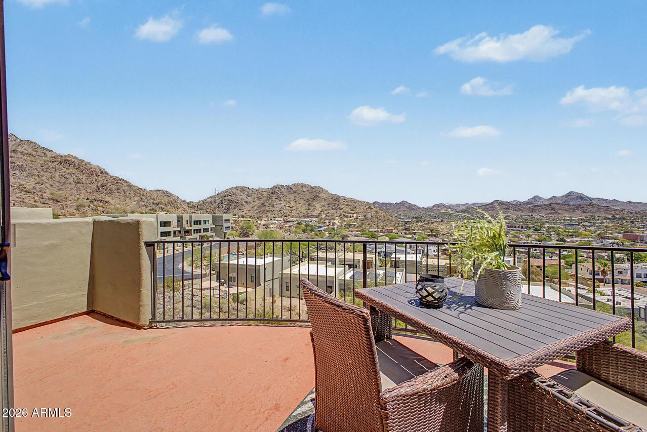 10009 N 1st Dr., Phoenix, AZ 85021