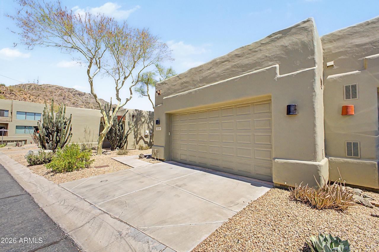 10009 N 1st Dr., Phoenix, AZ 85021