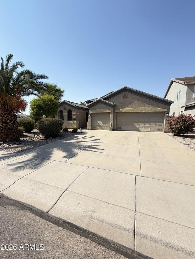 1774 W Green Tree Dr., San Tan Valley, AZ 85144