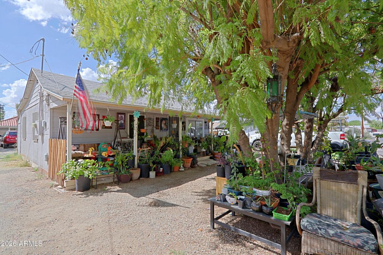 6414 N 65th Dr., Glendale, AZ 85301