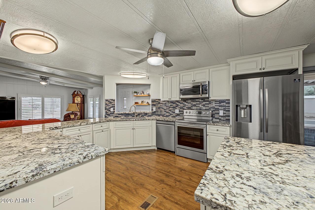 25622 S Montana Ave., Sun Lakes, AZ 85248