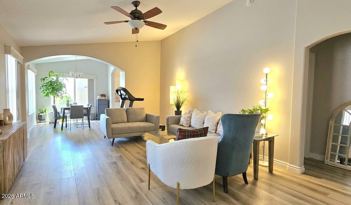 5009 W Kerry Ln., Glendale, AZ 85308