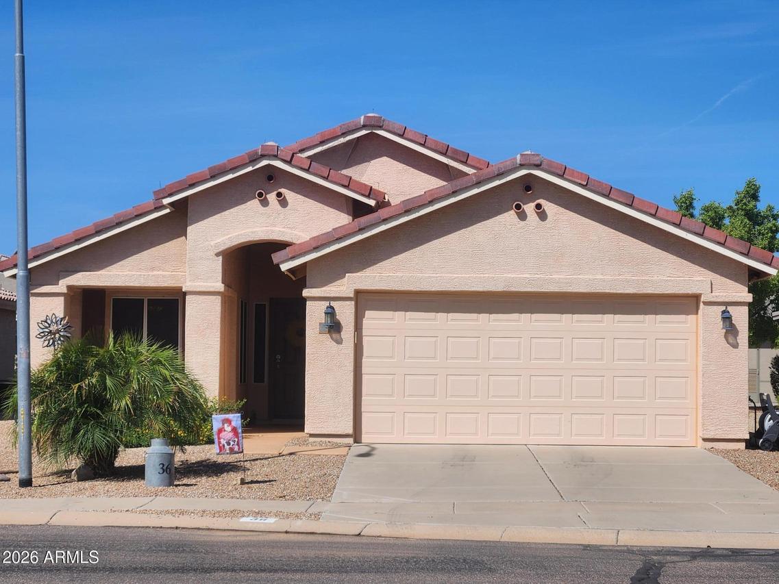 36 S Valencia Ct., Casa Grande, AZ 85194