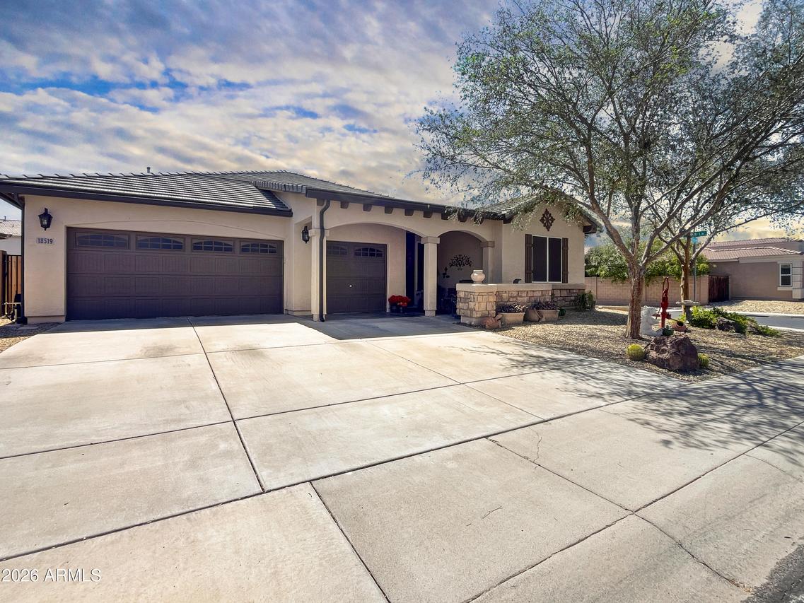 18519 W Onyx Ct., Waddell, AZ 85355