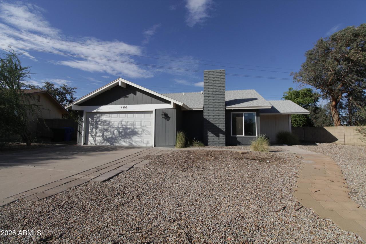 4302 E Jicarilla St., Phoenix, AZ 85044