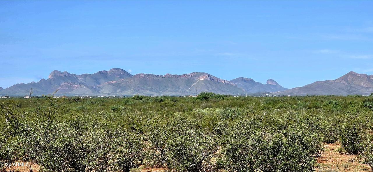 - E Lincoln Rd., Huachuca City, AZ 85616