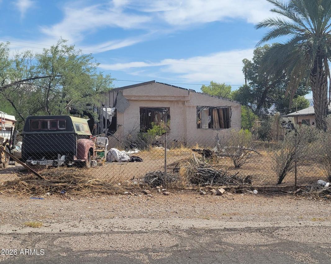 102 W Gorham St. #5, Superior, AZ 85173