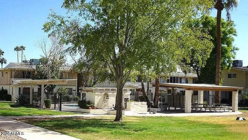 8211 E Garfield St. #J3, Scottsdale, AZ 85257