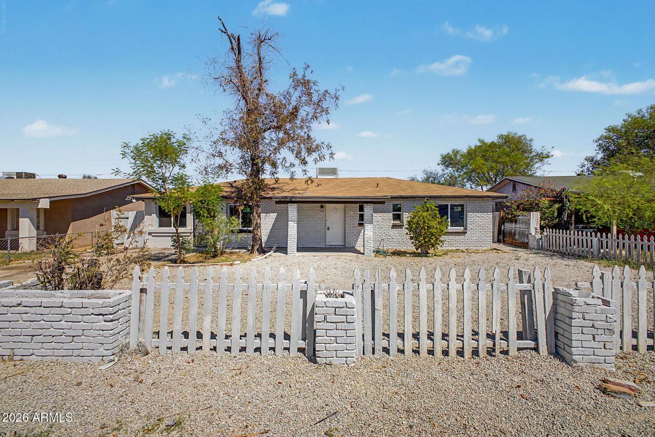 3406 W Glenrosa Ave., Phoenix, AZ 85017