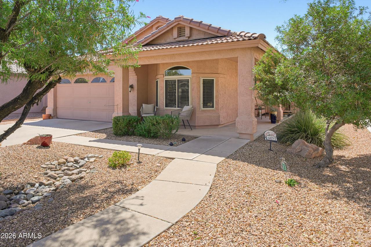 6819 W Caribbean Ln., Peoria, AZ 85381