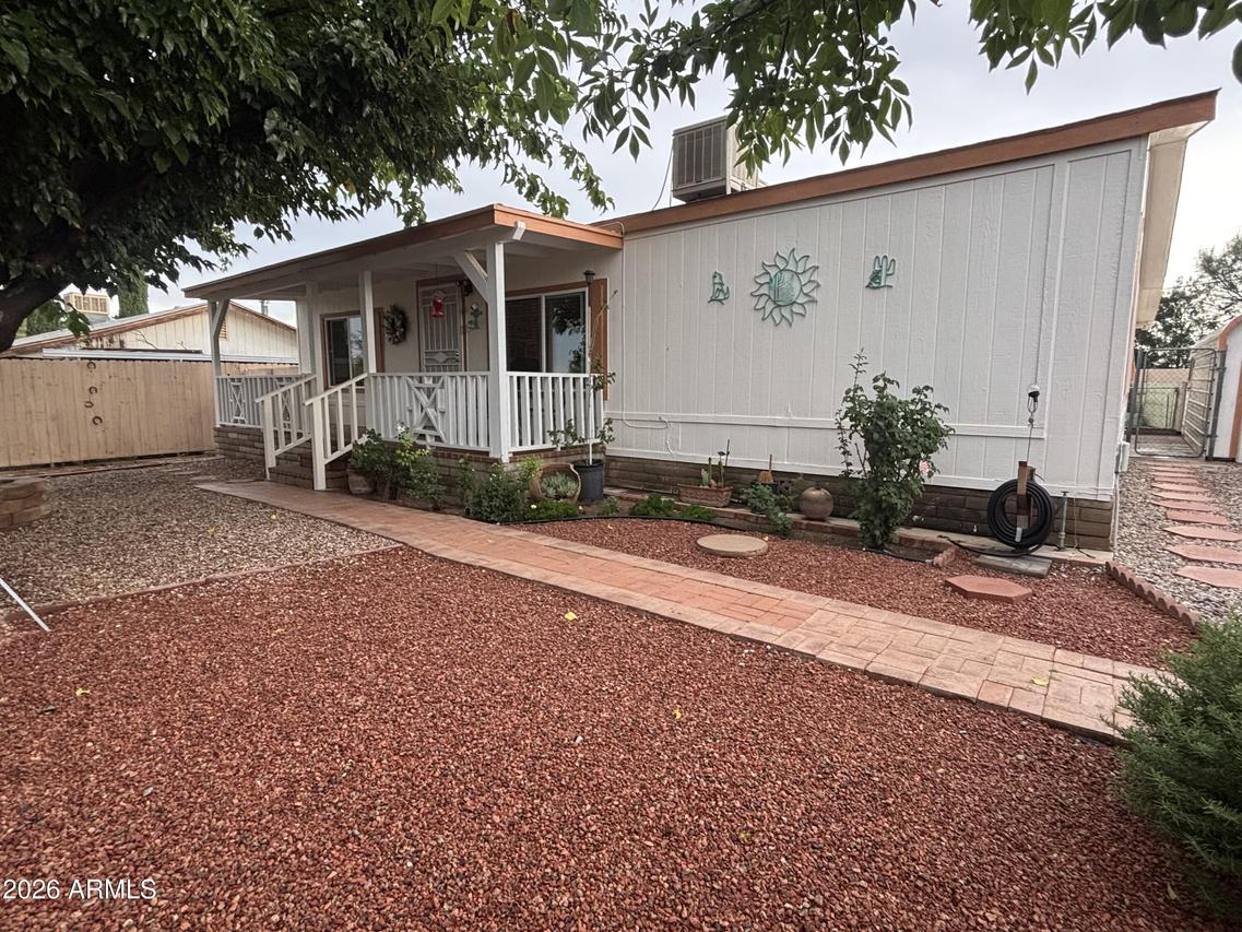 211 N Martha Ln., Sierra Vista, AZ 85635