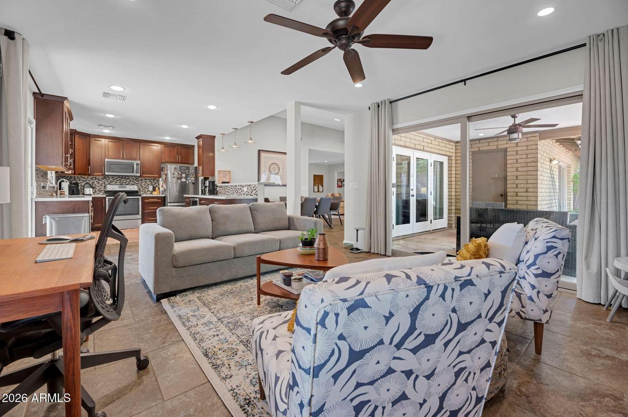 1110 E Orangewood Ave., Phoenix, AZ 85020