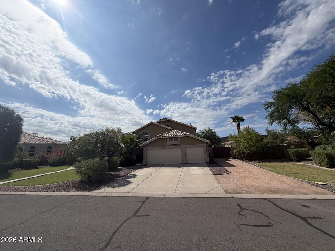 2465 E Drake St., Gilbert, AZ 85234