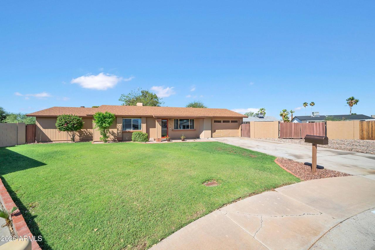3144 W Michelle Dr., Phoenix, AZ 85053