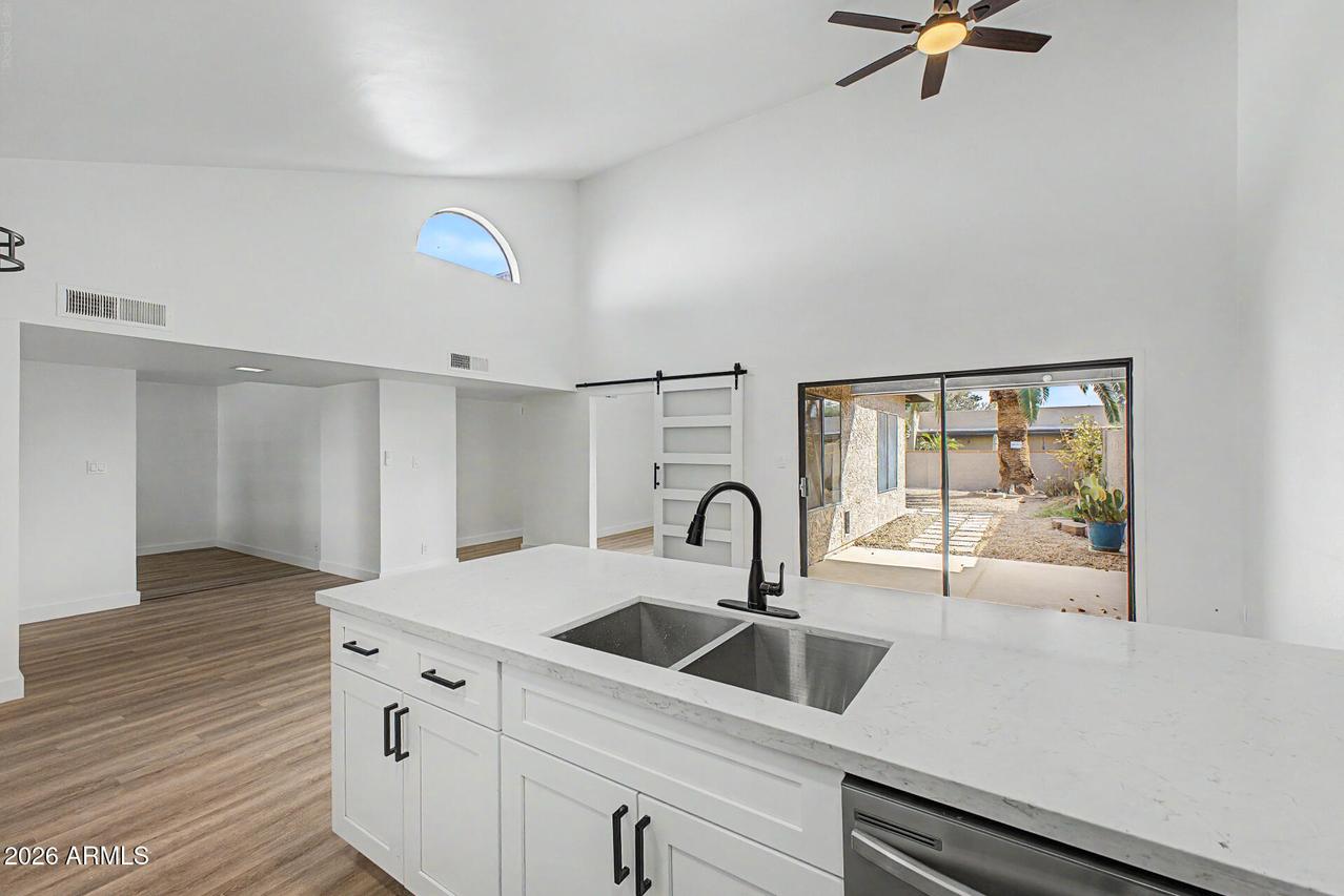 9471 E Laurel Ln., Scottsdale, AZ 85260