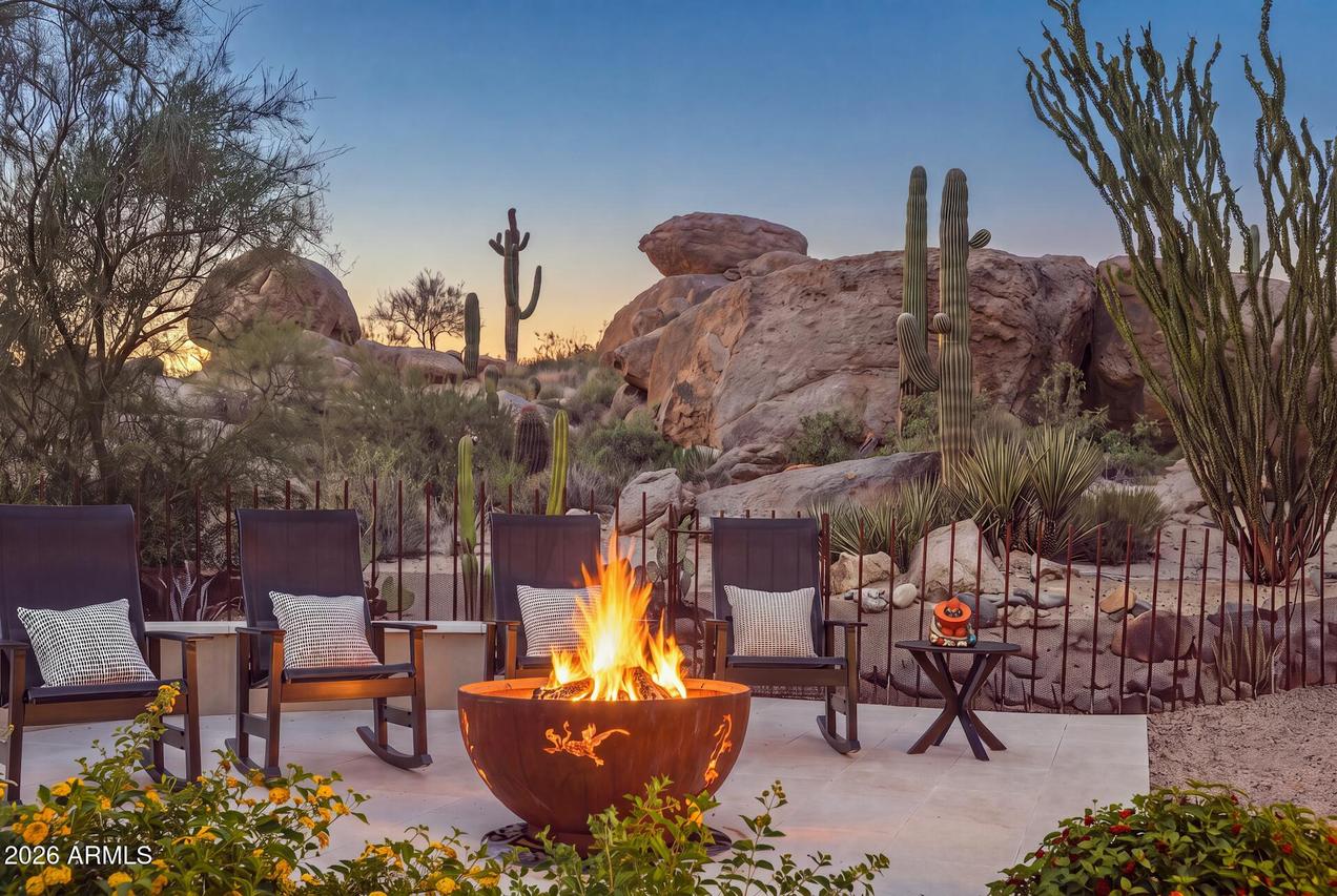 1018 N Boulder Dr., Carefree, AZ 85377