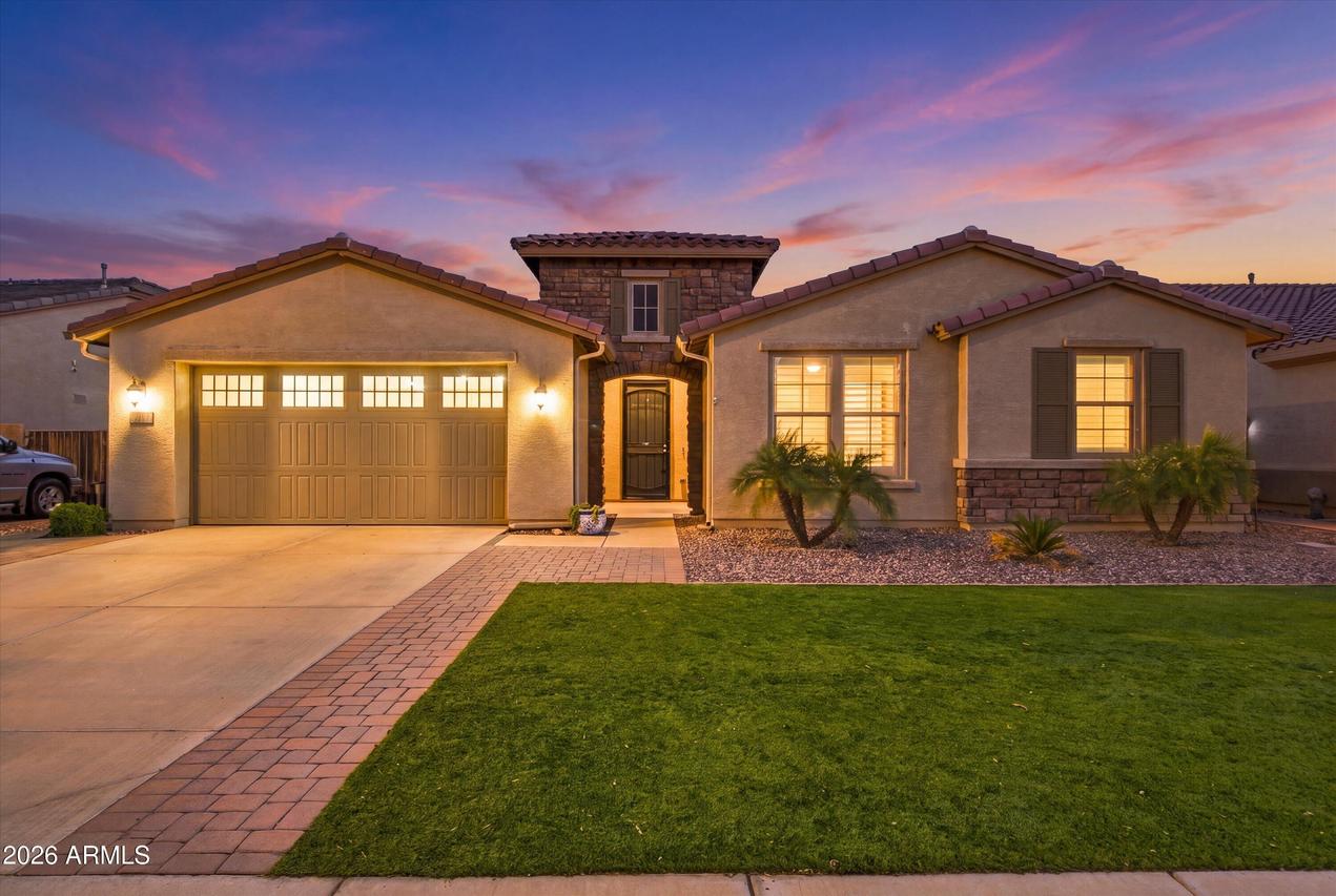3719 E Narrowleaf Dr., Gilbert, AZ 85298