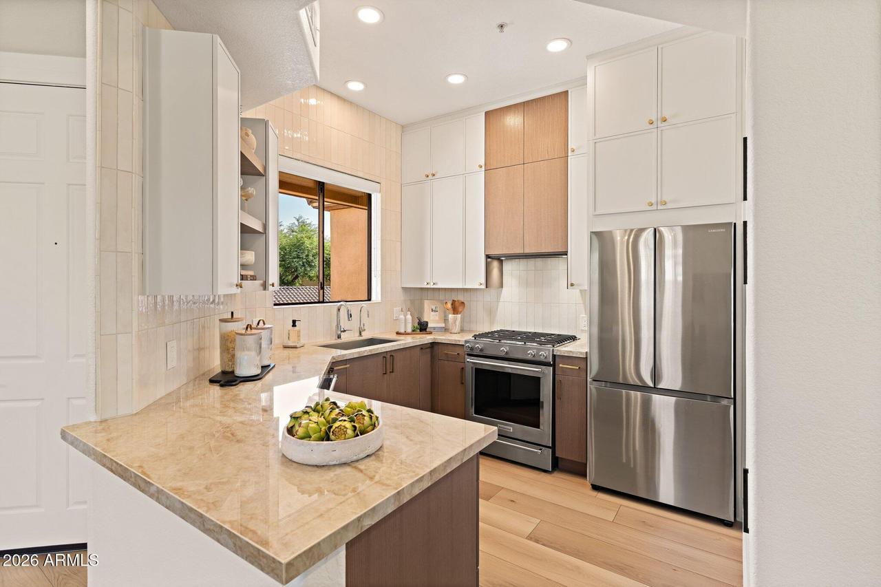 7027 N Scottsdale Rd. #233, Scottsdale, AZ 85253