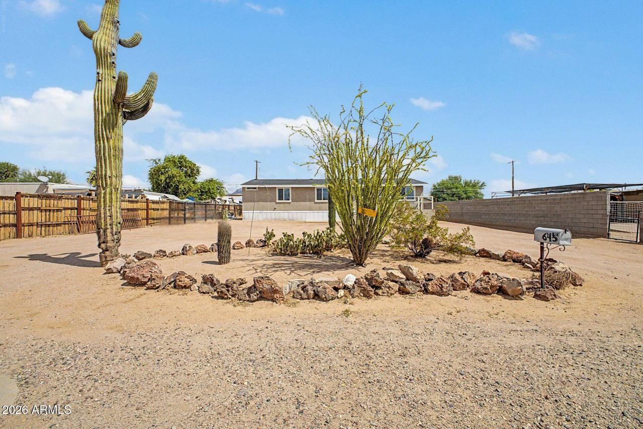 645 S Cornwall Dr., Apache Junction, AZ 85120