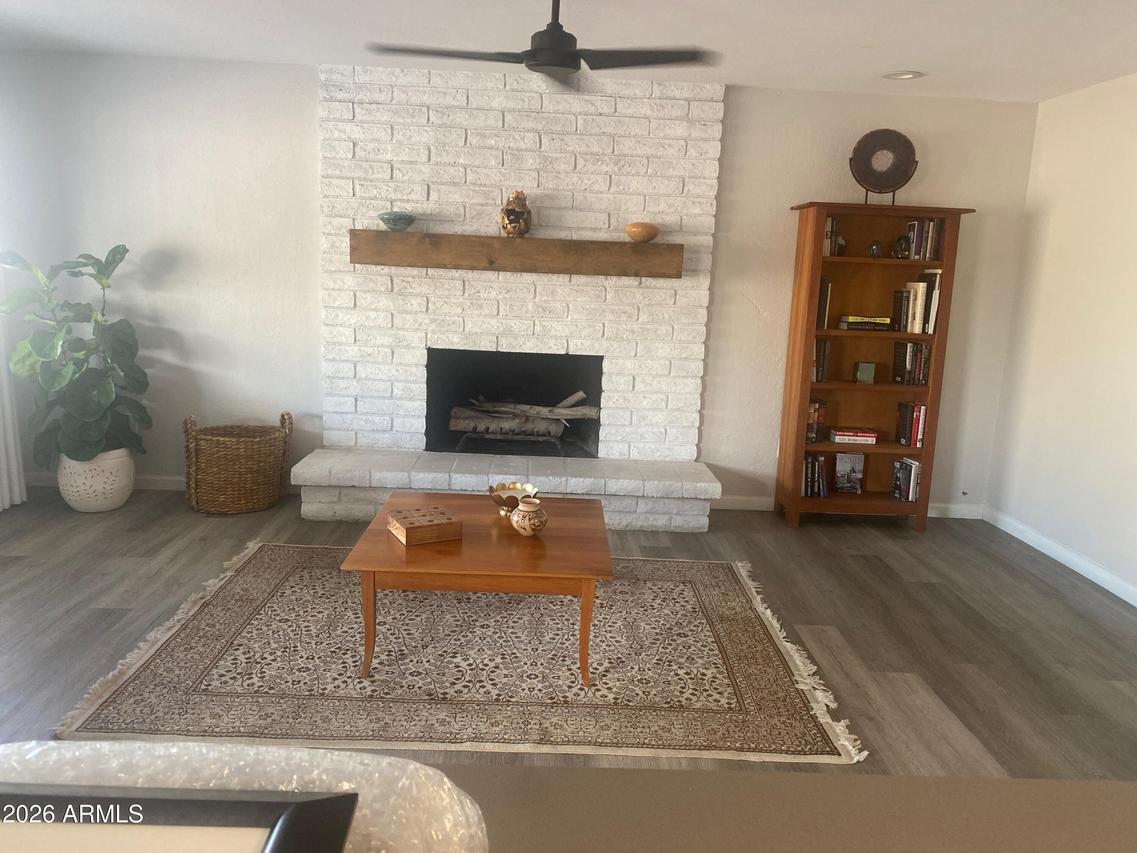 3617 S Siesta Ln., Tempe, AZ 85282
