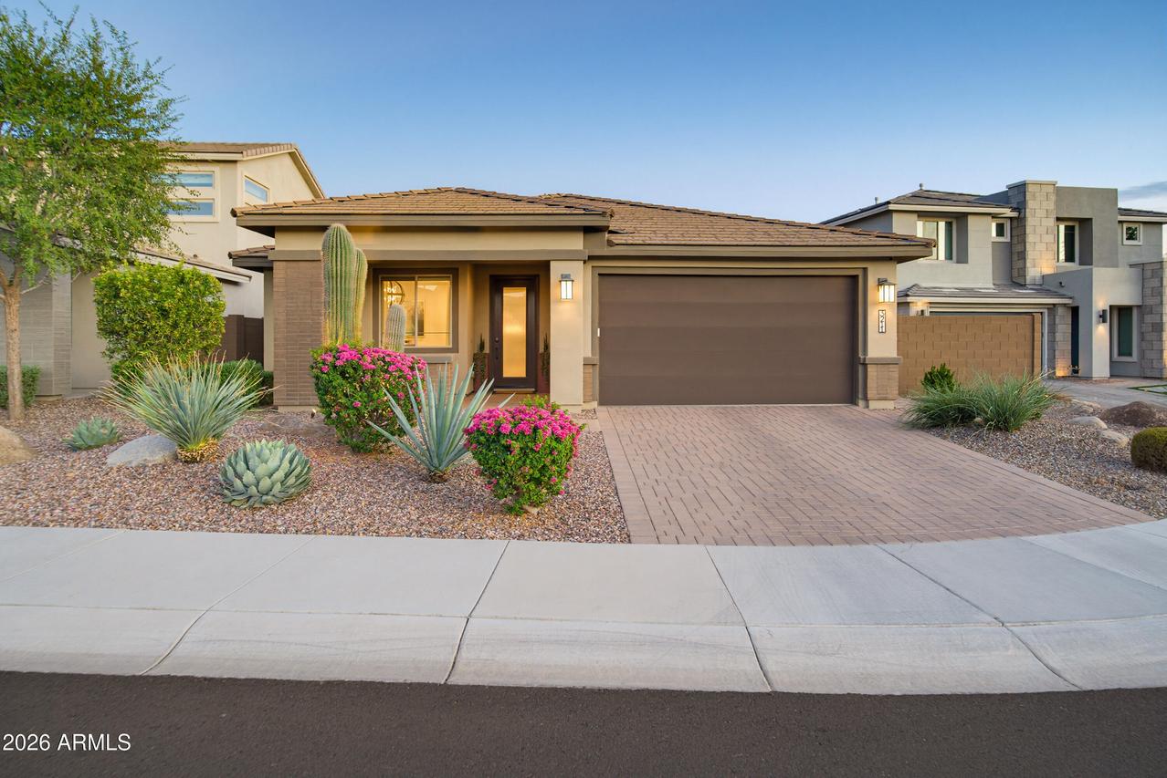 3211 E Bryce Ln., Phoenix, AZ 85050