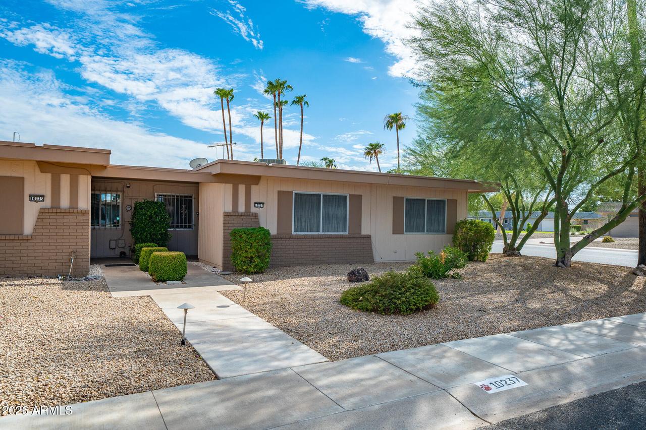 10237 W Campana Dr., Sun City, AZ 85351