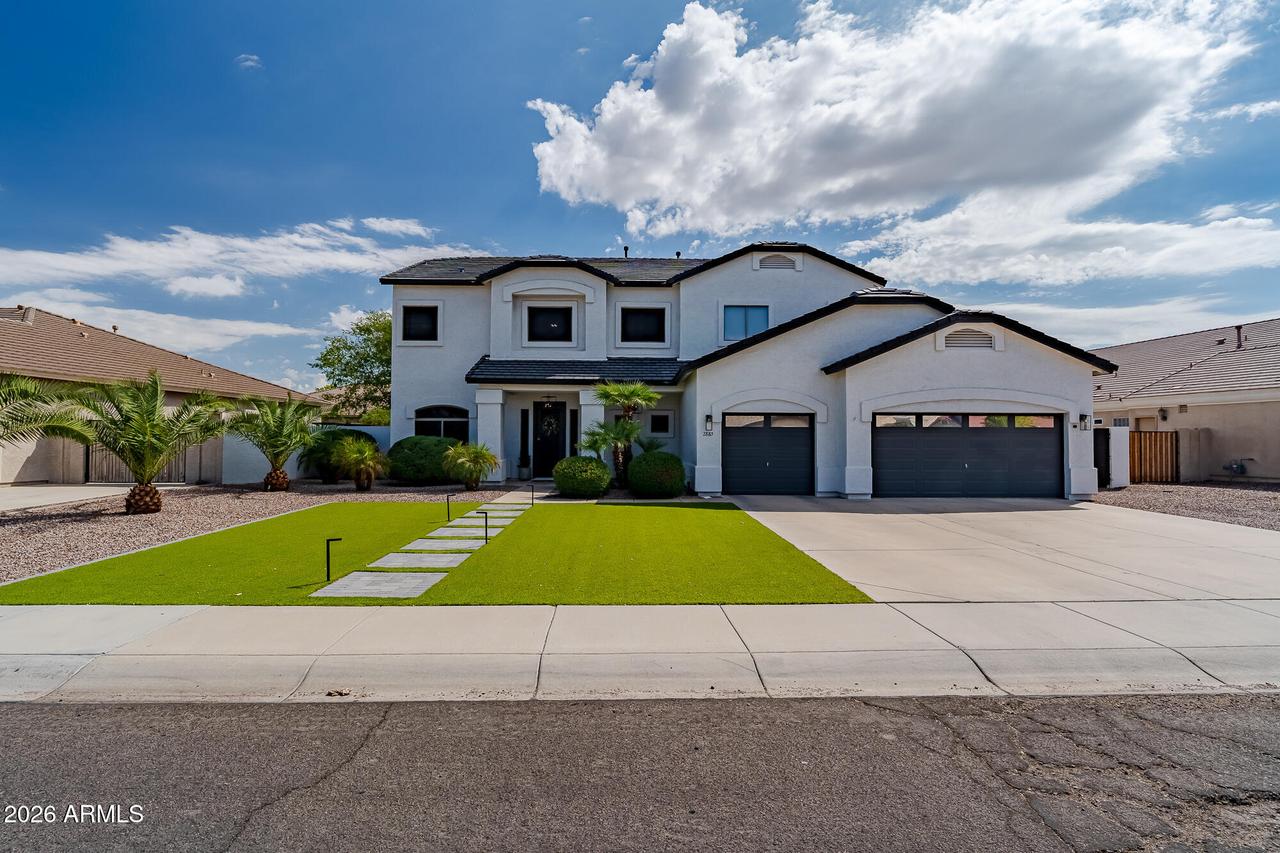 2885 S Palm St., Gilbert, AZ 85295