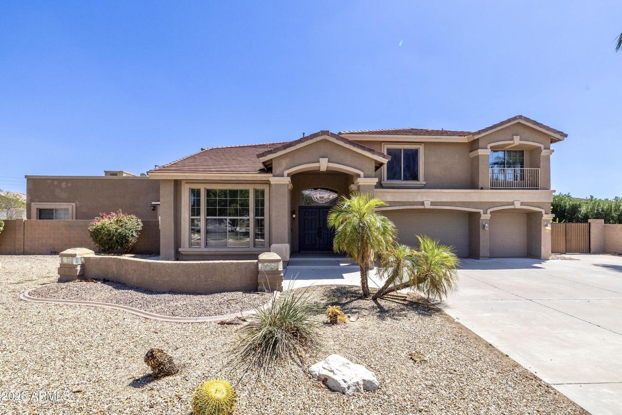 2315 N Avoca St., Mesa, AZ 85207