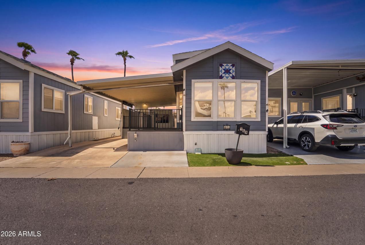 303 N Lindsay Rd. #T69, Mesa, AZ 85213