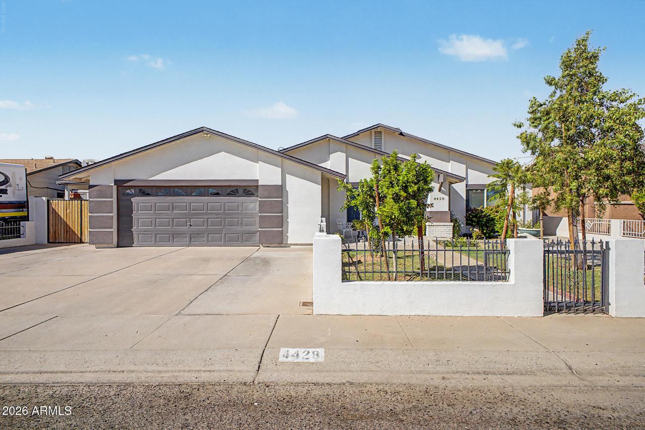 4428 W Lewis Ave., Phoenix, AZ 85035