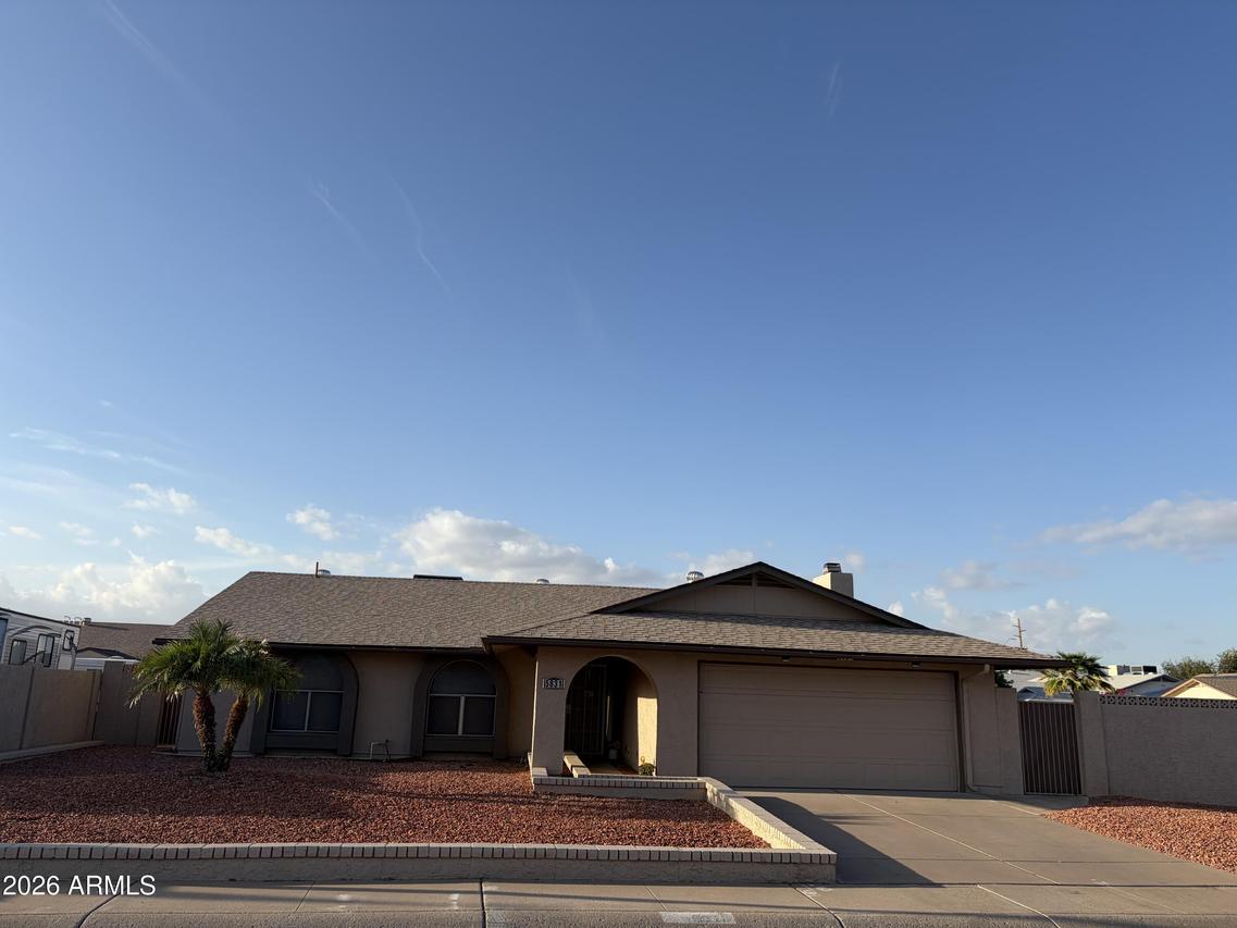5831 W Muriel Dr., Glendale, AZ 85308