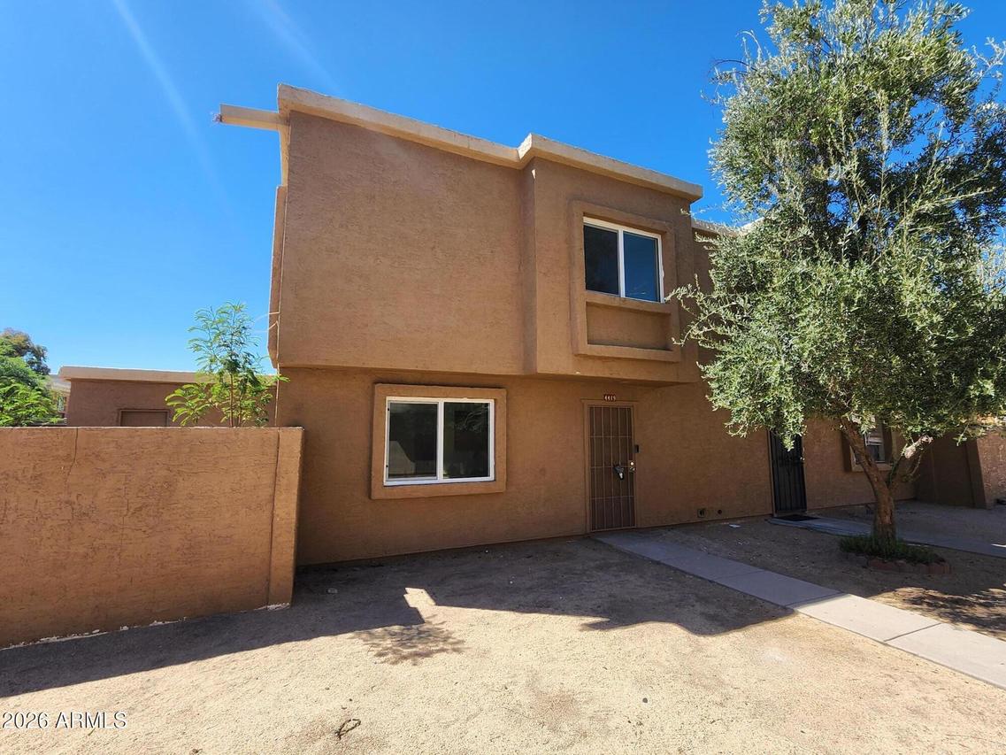 4419 E Wood St., Phoenix, AZ 85040