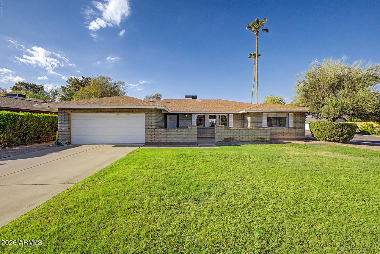 1103 E Watson Dr., Tempe, AZ 85283