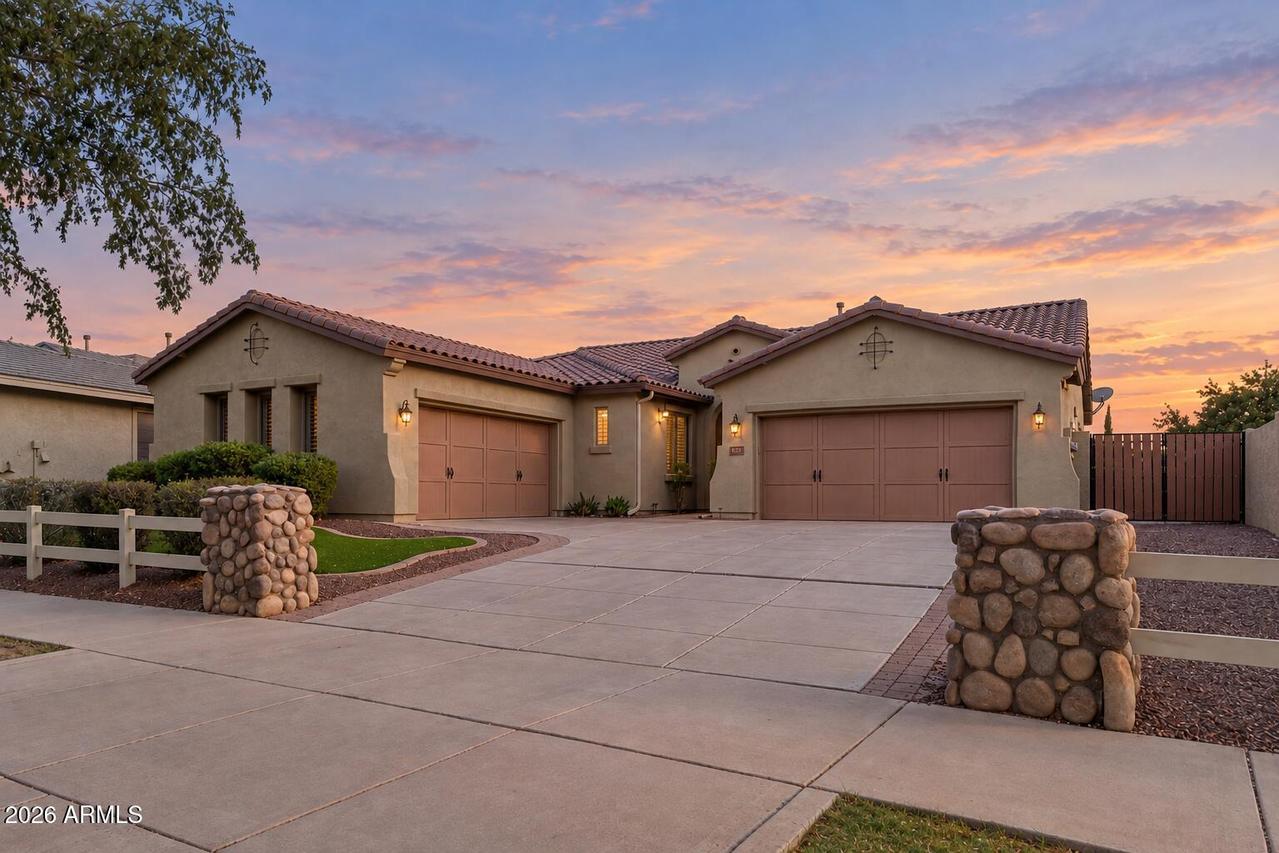 3837 E Old Stone Cir., Chandler, AZ 85249