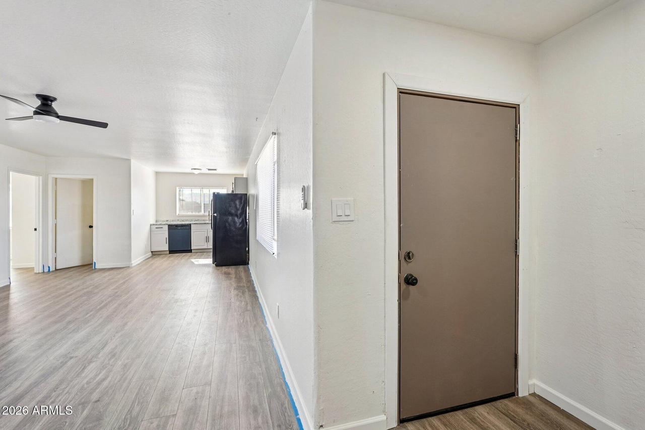 1344 E Pueblo Ave., Phoenix, AZ 85040