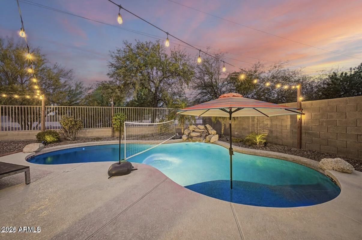 1821 E Patrick Ln., Phoenix, AZ 85024