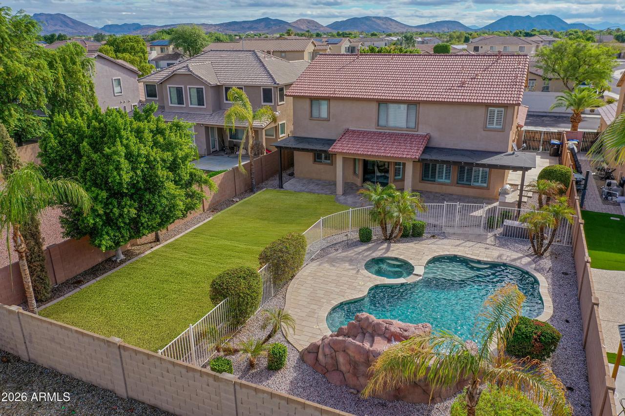 21274 N 78th Ln., Peoria, AZ 85382