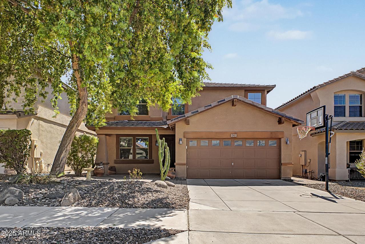 1917 E Daley Ln., Phoenix, AZ 85024