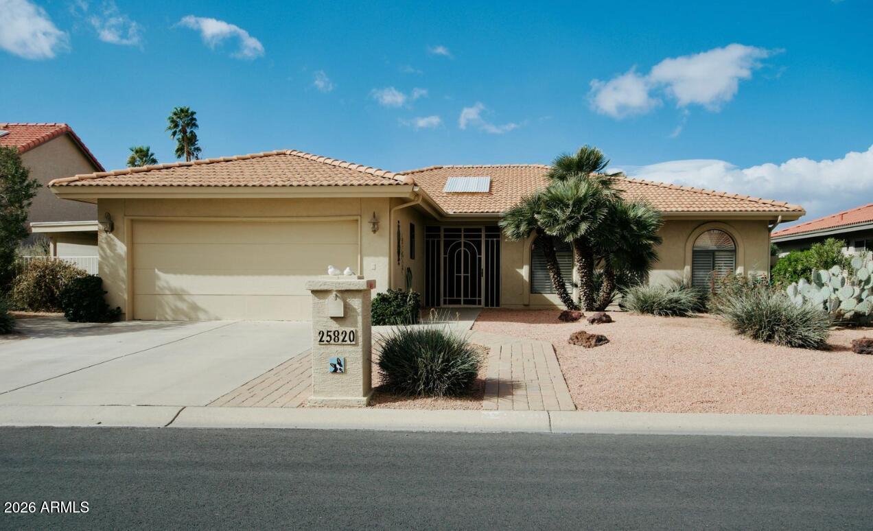 25820 S Saddletree Dr., Sun Lakes, AZ 85248
