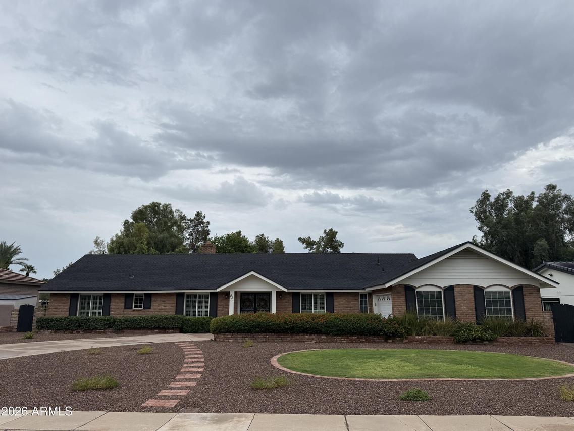 521 W Wakonda Ln., Phoenix, AZ 85023
