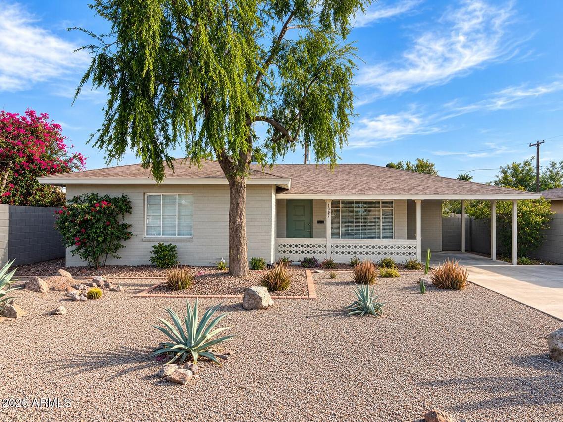 1831 E Hubbell St., Phoenix, AZ 85006