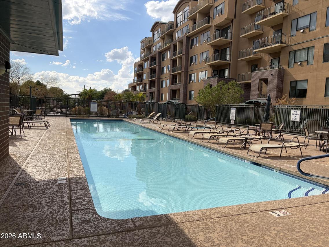 17 W Vernon Ave. #612, Phoenix, AZ 85003