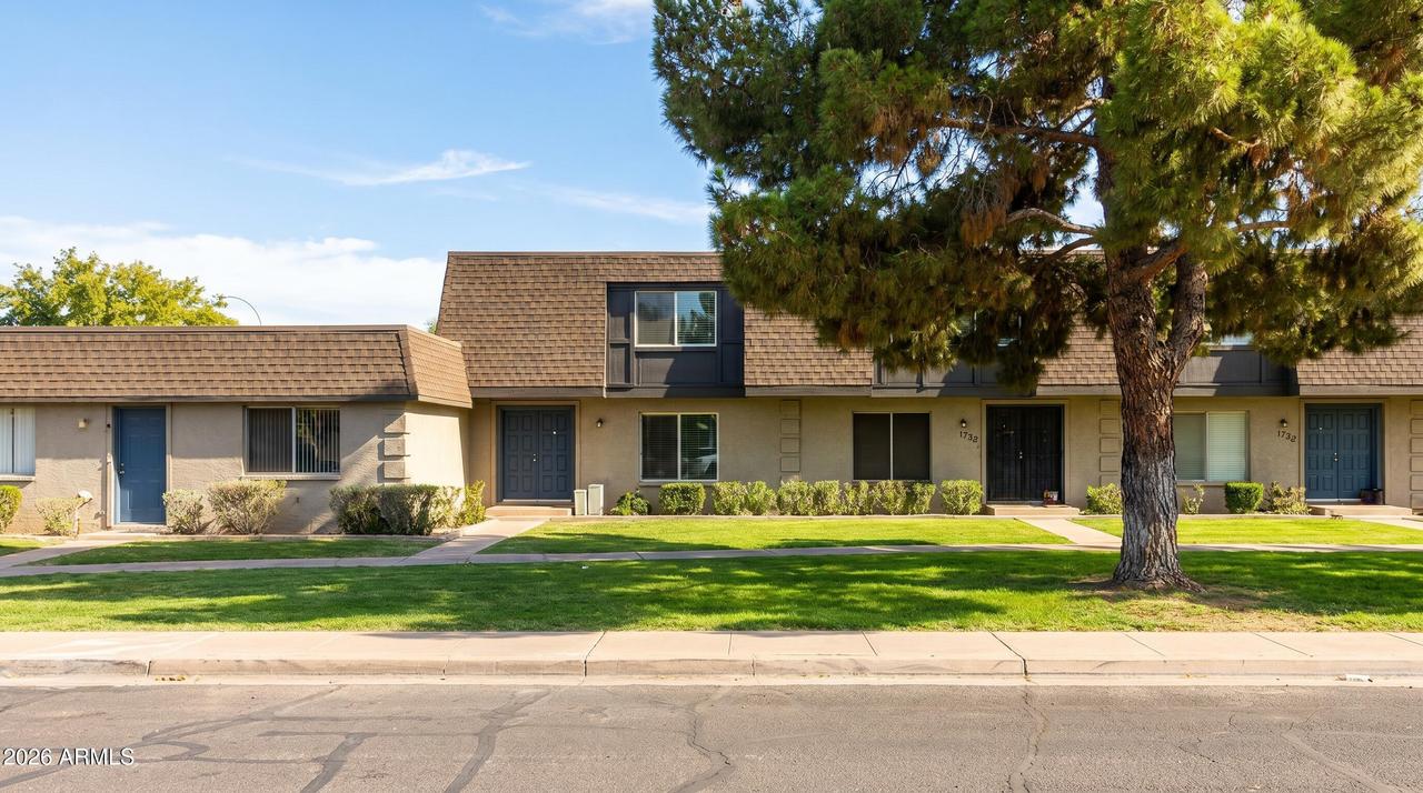 1732 E Baker Dr., Tempe, AZ 85282